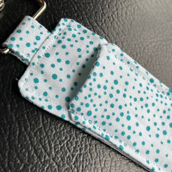 Handmade Burt’s bees chapstick holder with swivel keychain - Picture 11 of 14